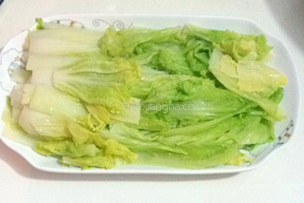 蒜蓉肉汁灼白菜的做法图解5