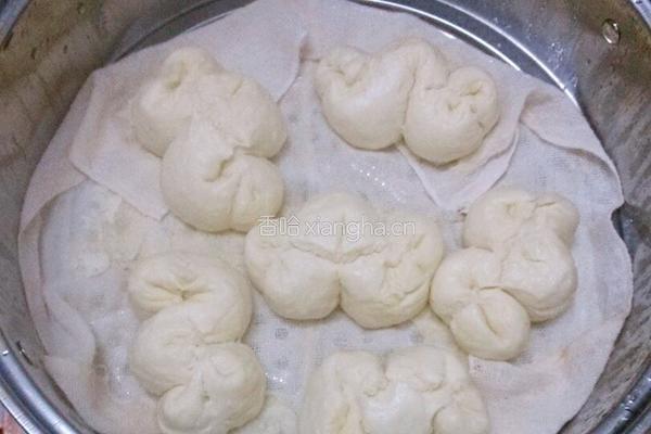 蝴蝶花馒头的做法图解16
