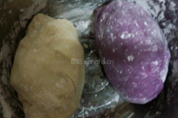 双色蕃薯饺的做法图解2