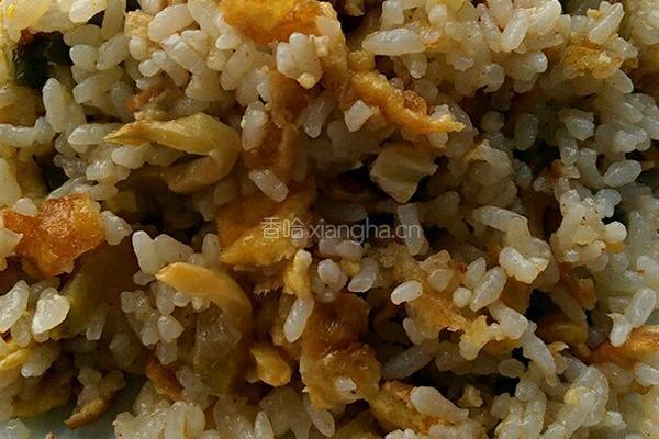 黄金榨菜丝炒饭的做法图解7