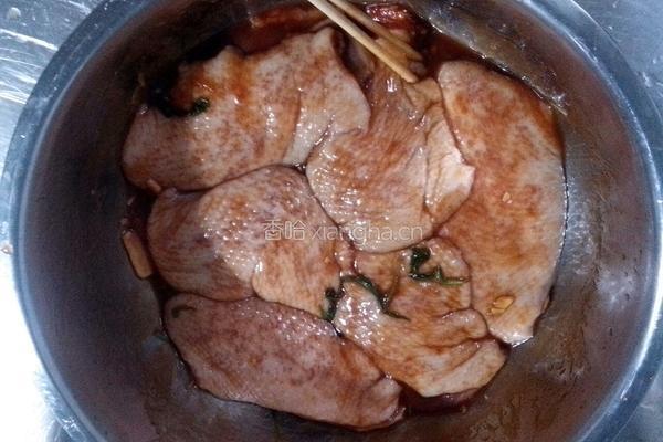 什锦烤鸭胸的做法图解3