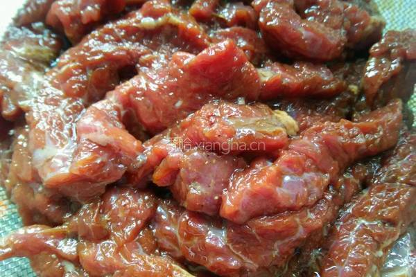 简易麻辣牛肉干的做法图解2