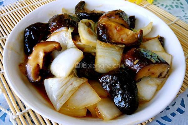 香菇炒白菜的做法图解10