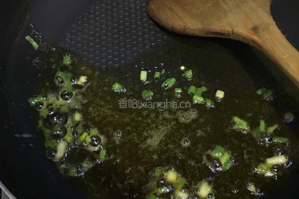 清炒西兰花的做法图解9