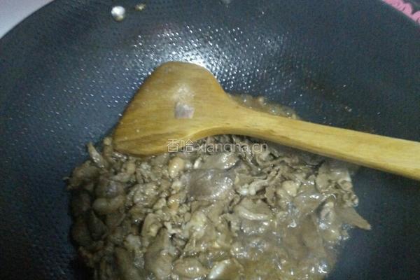 葱爆羊肉的做法图解4