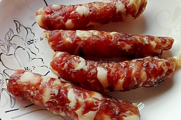 腊肠豌豆饭的做法图解2