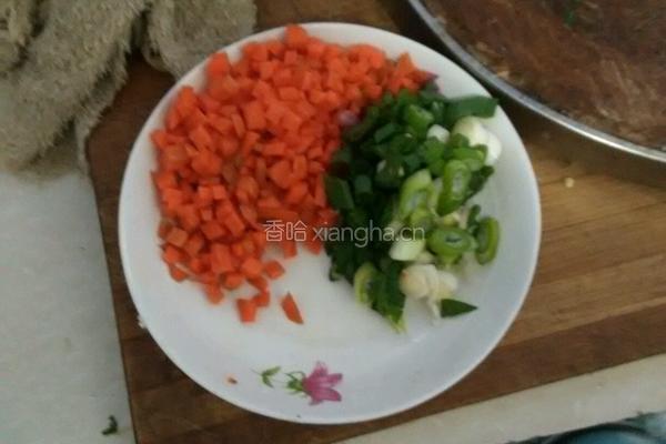 蛋炒饭的做法图解1