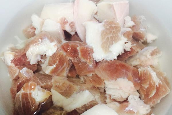 红烧肉炖土豆的做法图解2