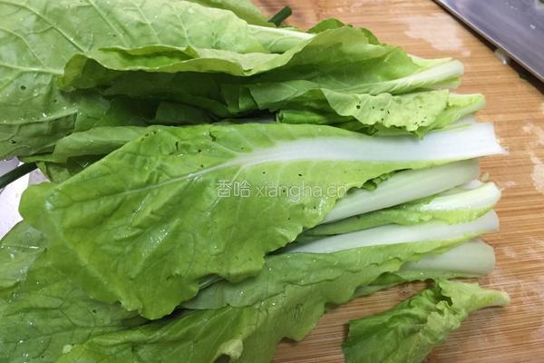 清炒小白菜的做法图解1