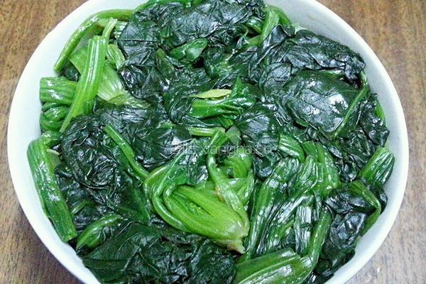 姜汁菠菜的做法图解4