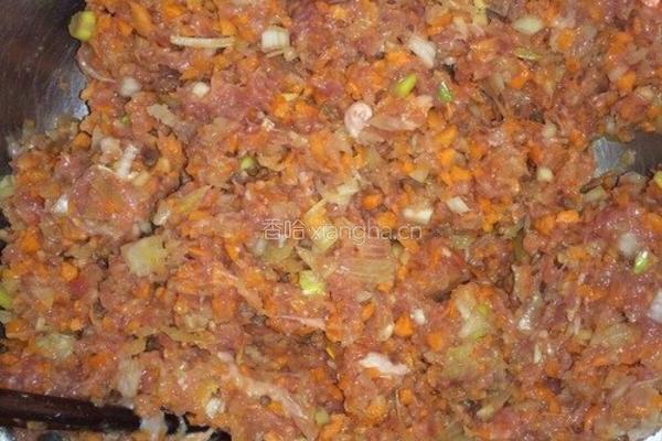 香酥牛肉胡萝卜馅饼的做法图解3