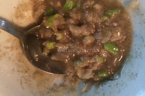 香酥牛肉胡萝卜馅饼的做法图解4