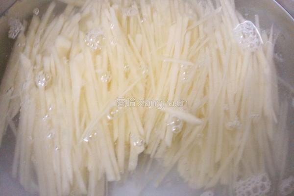 陈醋土豆丝的做法图解2