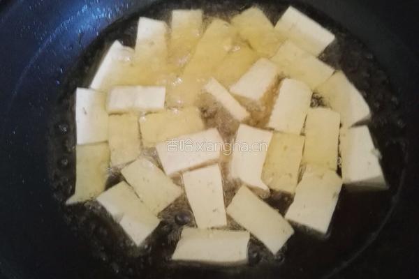 香炸豆腐的做法图解3