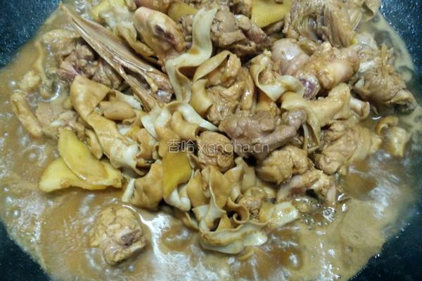 鸭肉鸭肠焖酸豆角的做法图解8