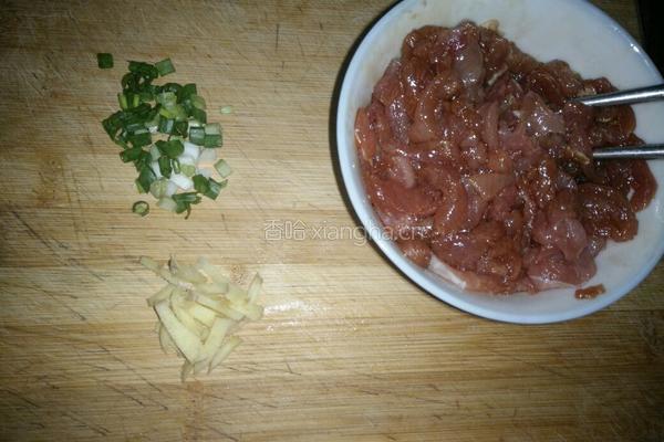 榨菜肉丝鸡蛋面的做法图解2