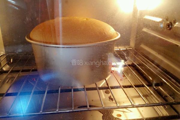 六寸戚风蛋糕的做法图解7