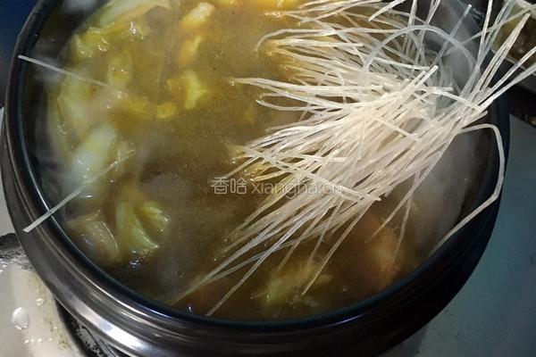 猪肉白菜粉丝煲的做法图解14