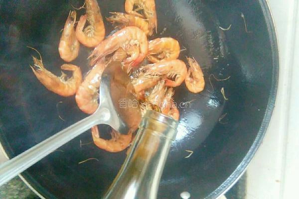 萝卜丝炖虾的做法图解4