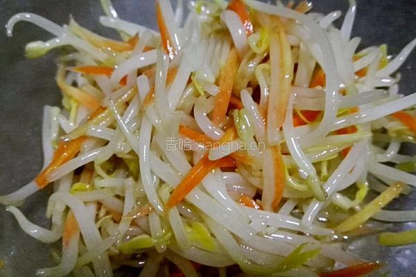 凉拌绿豆芽的做法图解8