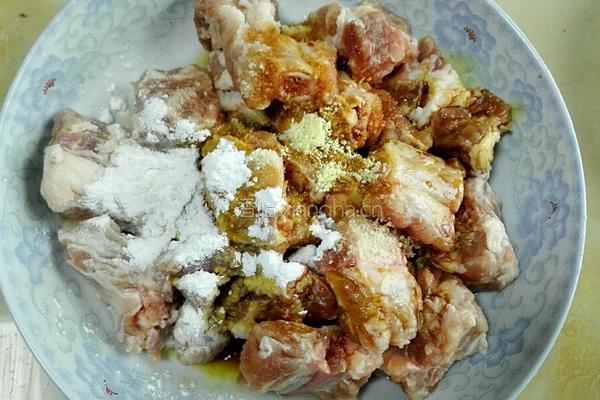 豆鼓香菇蒸排骨的做法图解2