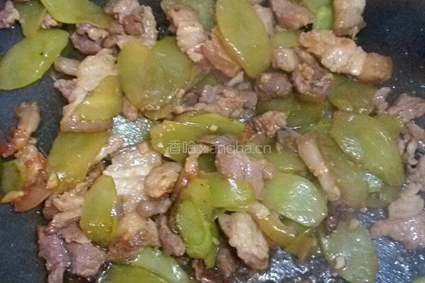 莴笋炒肉的做法图解9