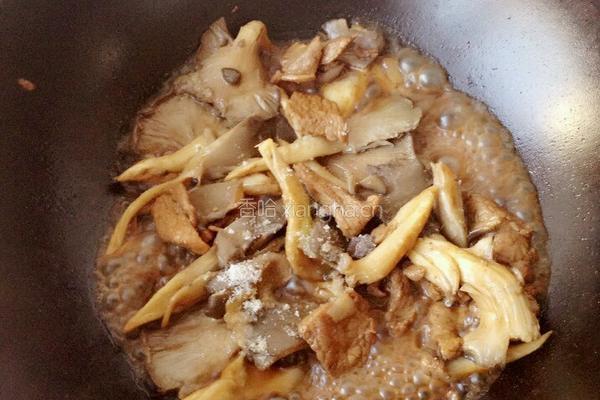 平菇炒肉的做法图解8