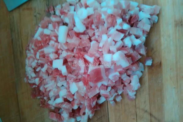 香菜猪肉饺子的做法图解1