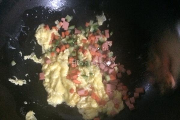 花样蛋炒饭的做法图解4