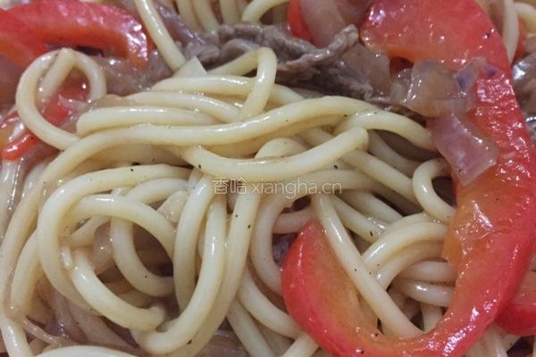黑胡椒牛肉意面的做法图解6