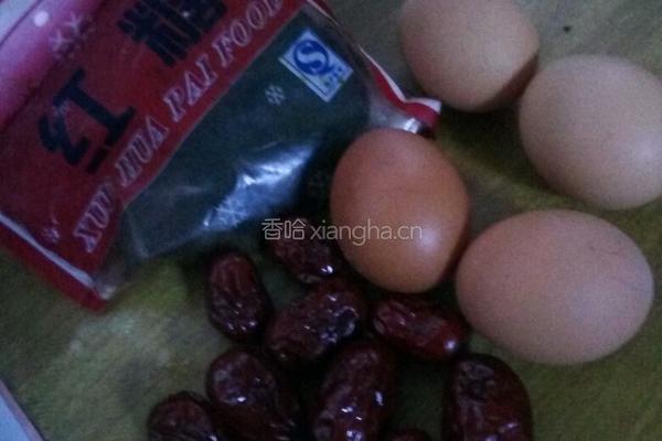 红枣蛋糕的做法图解1