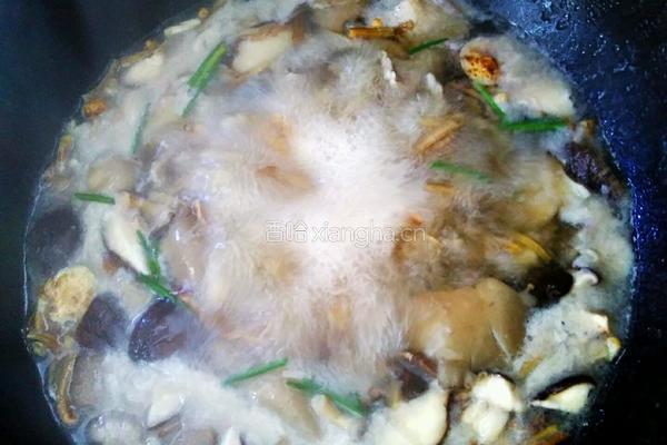 菌菇肉片汤的做法图解15