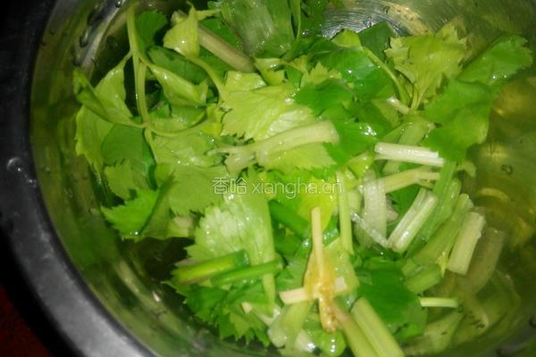 蘑菇炖排骨的做法图解3