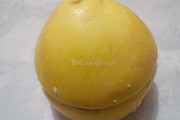 剥柚子的方法的做法图解8
