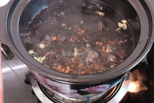 砂锅生菜肉丸煲的做法图解6