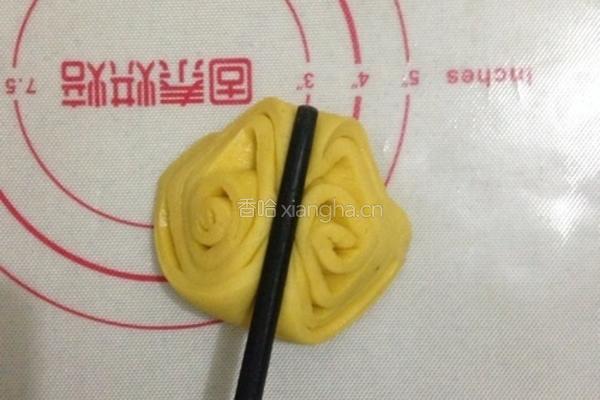 南瓜花卷的做法图解8
