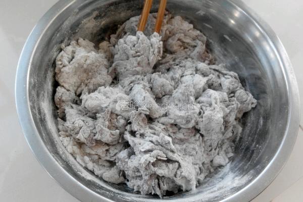 黑米面馒头的做法图解3