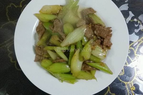 西芹炒牛肉的做法图解7