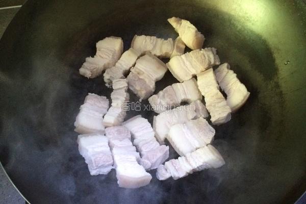 红烧肉炖胡萝卜的做法图解4