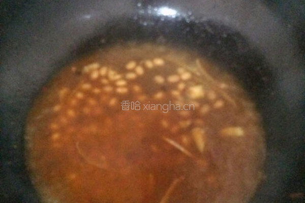 黄豆酱焖鱼的做法图解8