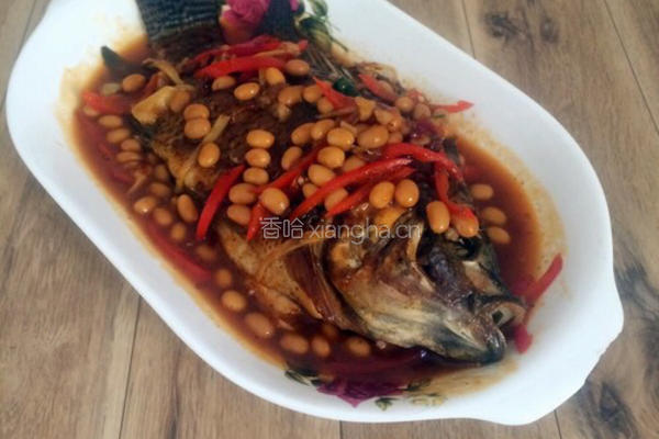 黄豆酱焖鱼的做法图解10