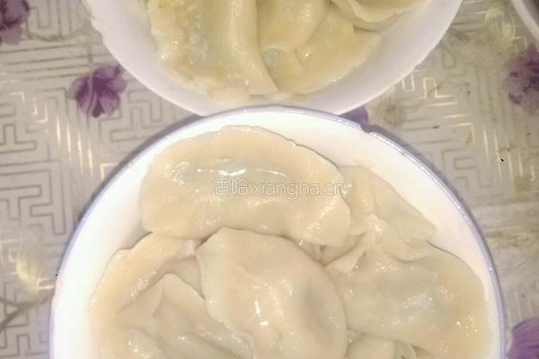 萝卜韭菜肉饺子的做法图解8