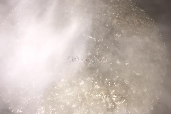 水煮荷包蛋的做法图解1