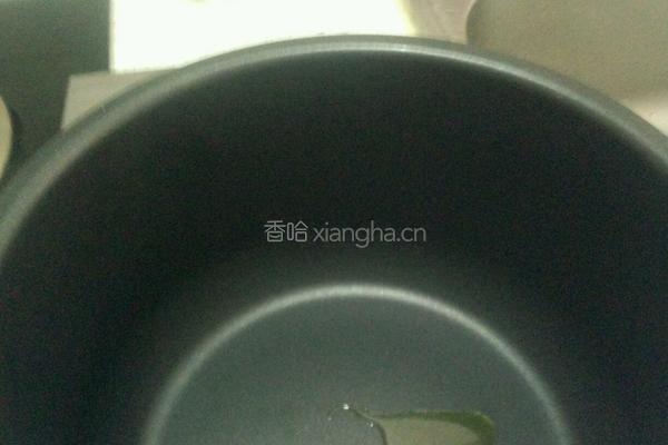 简版电压力锅无油蛋糕的做法图解5