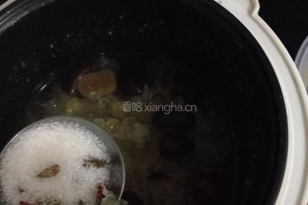莲子银耳红枣枸杞汤的做法图解4