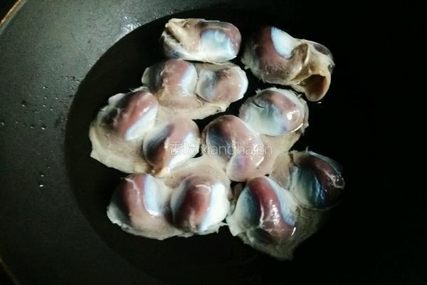 麻香鸭胗的做法图解1
