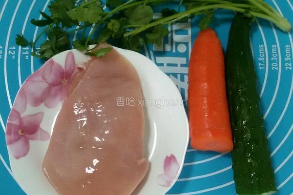 凉拌鸡丝米线的做法图解1