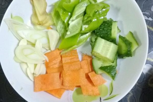 闷烧豆腐的做法图解2