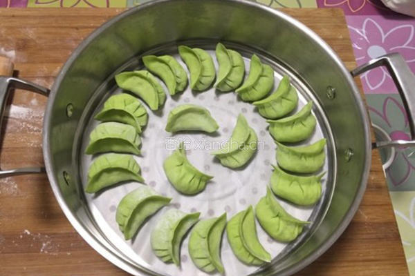 彩色蒸饺(牛肉胡萝卜馅)的做法图解7