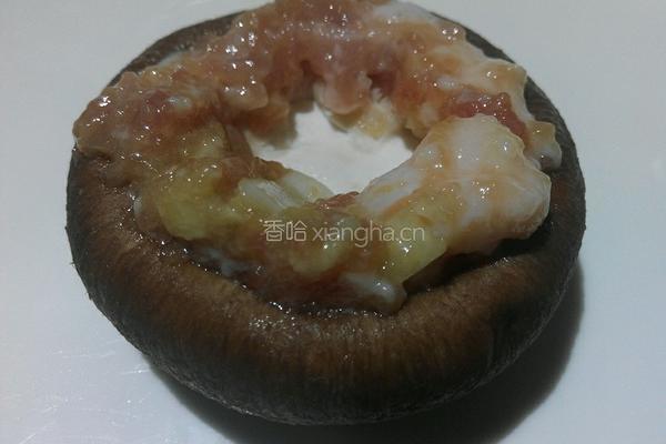 猪肉鹌鹑蛋酿香菇的做法图解7